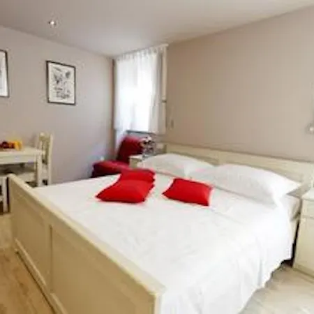 Toni Palace 4*
